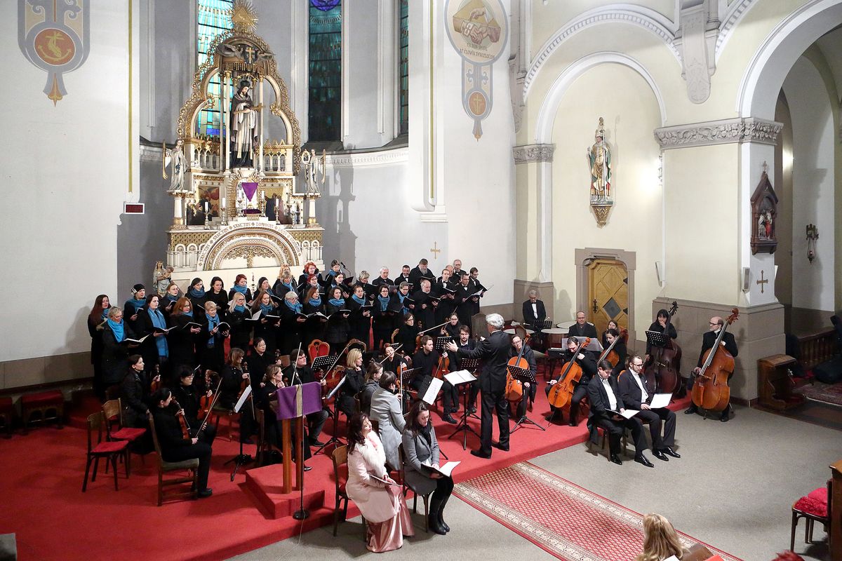Velikonoční koncert - J. Suk, F. X. Thuri, kostel Sv. Jana Nepomuckého v Plzni, březen 2018